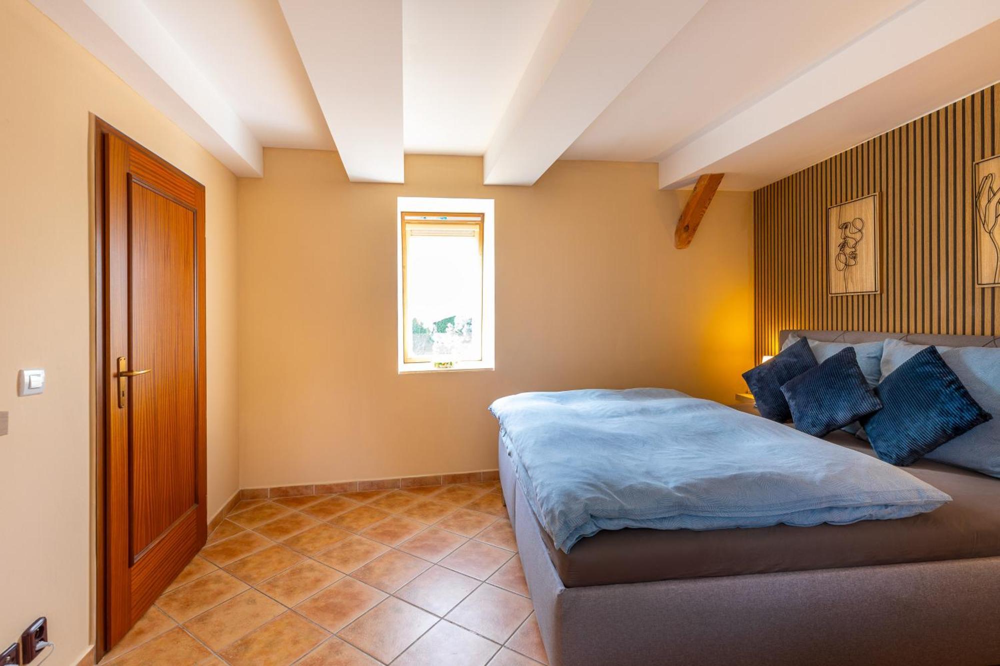Apartmany V Centru Česká Lípa Exteriör bild